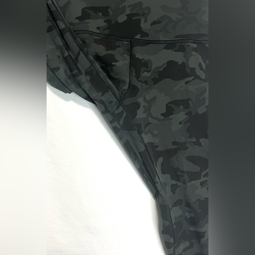 Lululemon Align High Rise Pant II 25" Camo Activewear Yoga Workout Gym Leggings - Picture 6 of 11